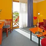 Seetelhotel Nautic Usedom & Fuer Wellness & Genuss Auf Usedom מלון Koserow